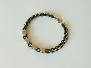 Namensketteli aus Weissgold mit Carbon
