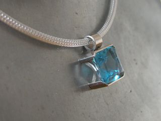 Collier mit Aquamarin