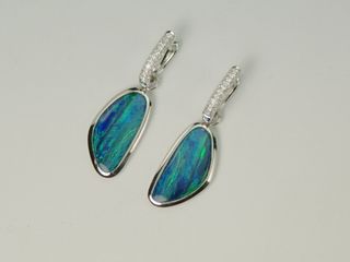 Ohrschmuck mit Opal