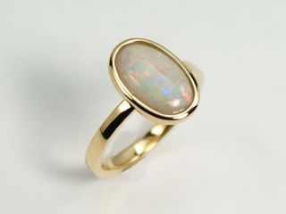 Schmuckanhänger mit Opal