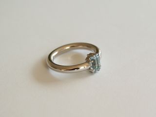 Verschiedene Ringe mit Aquamarin