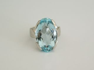 Topas-Collier