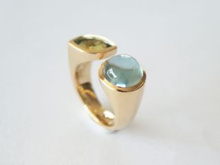 Gelbgold-Ring mit Aquamarin und Peridot